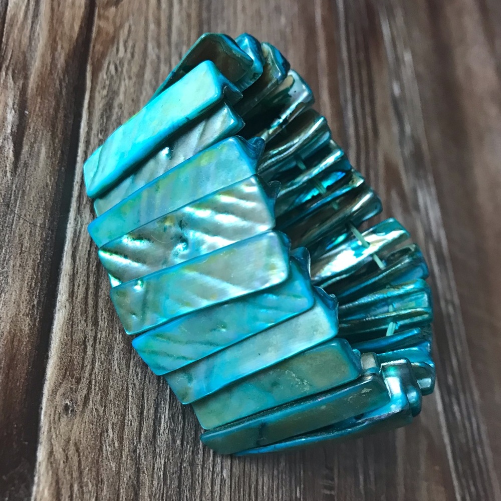 Shell Beaded Bracelet